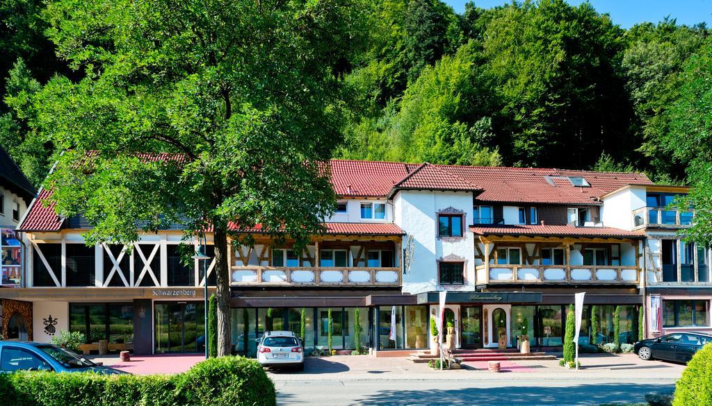 Hotel Schwarzenberg Glottertal Esterno foto